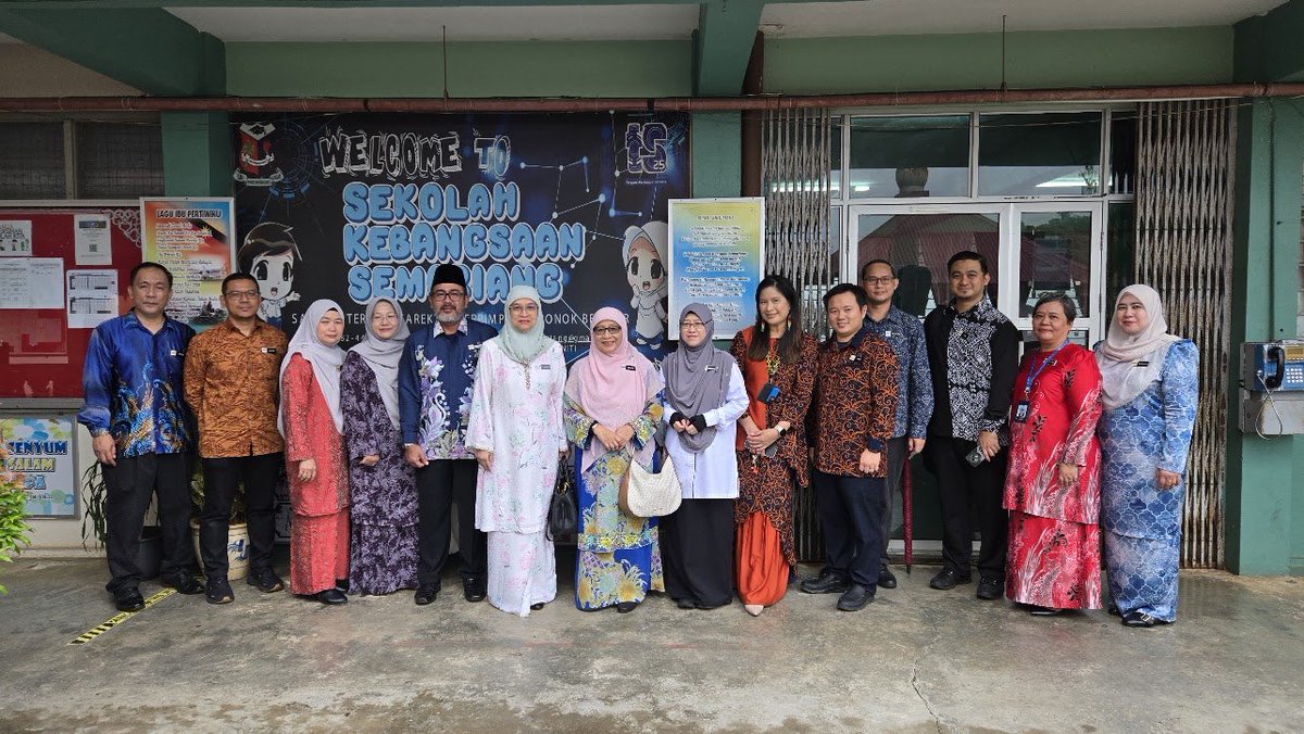 Rusmini23's tweet photo. LAWATAN KERJA PELAKSANAAN KURIKULUM PRASEKOLAH 2026 DI SK SEMARIANG, KUCHING, SARAWAK 

30 JULAI 2026

Pagi ini, agenda lawatan kerja di Sarawak dimulakan dengan kunjungan ke SK Semariang bagi meninjau pelaksanaan Kurikulum Prasekolah 2026. https://t.co/4nQEp1HySi