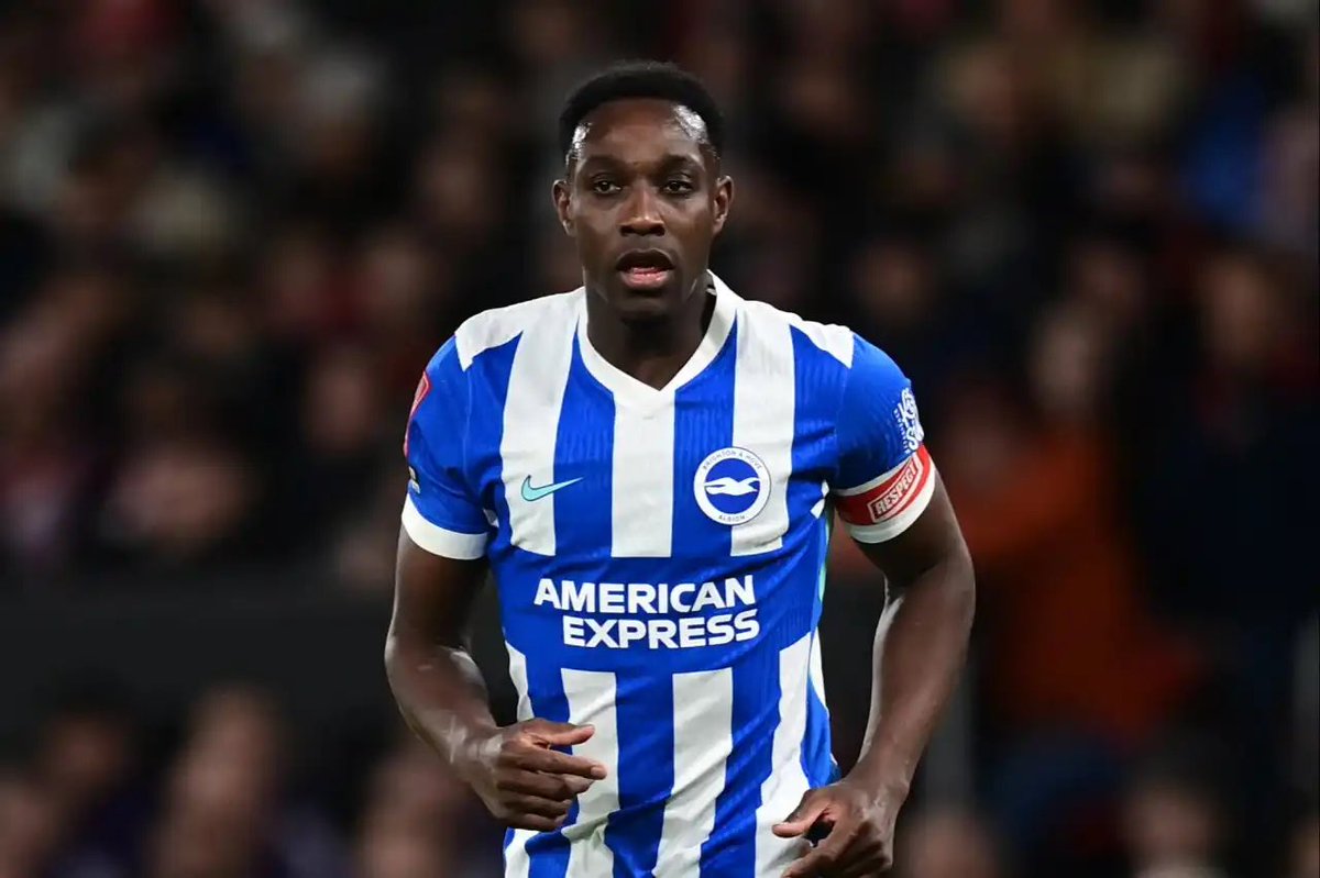 ItsRolFC's tweet photo. Welbeck has been given permission to undergo a medical with Chelsea. Personal terms have already been agreed with the 35-year-old, who is expected to join up with his new team-mates in Hong Kong as part of their pre-season tour. https://t.co/YuFAxgXYSt