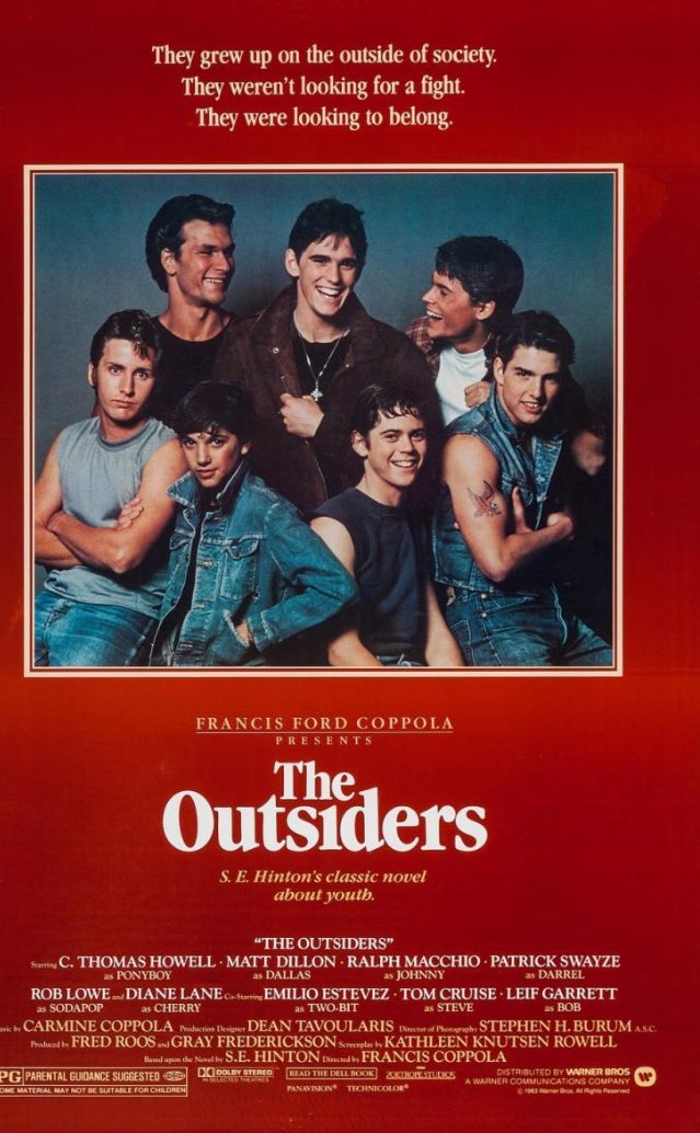 ThePhantomastic's tweet photo. Considero el cine de pandilleros juveniles un género en sí mismo. Coppola filma una historia sobre la soledad y la desesperanza en medio del polvorín entre dos bandas callejeras. Junto a La ley de la calle (1983), de mis favoritas de su filmografía.

Rebeldes (1983) https://t.co/YVv0ZZpV81