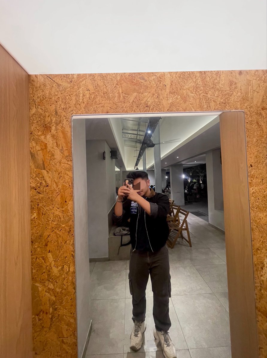 papazeroyd's tweet photo. 📌 Jogja dan sekitarnya #gayjogja 

#pijatjogja
#pijatpriajogja
#pijatpriasolo
#pijatpriasemarang https://t.co/32I9bW51Ta