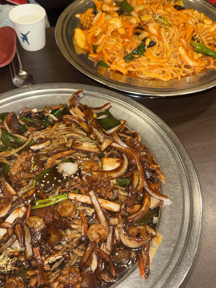 pd21479174's tweet photo. 대구 3일동안 맛있게 잘 먹었습니ㅣㅣㅣ다 😊👍🏻 https://t.co/IOmSQi6XHl
