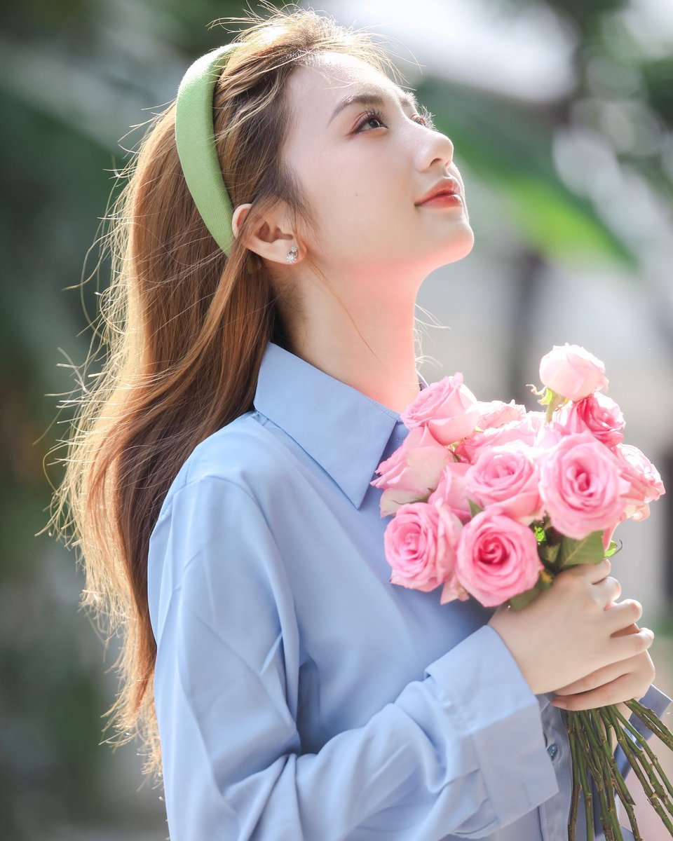 dtquiin's tweet photo. Be very private,
Let them assume https://t.co/QDlLohjhnT