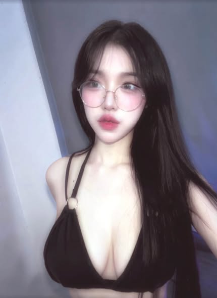 renanzwei's tweet photo. เผลอแป๊บเดียวก็เผ็ดละ 💗🔥 🫦👀 https://t.co/rZL9pshVfh