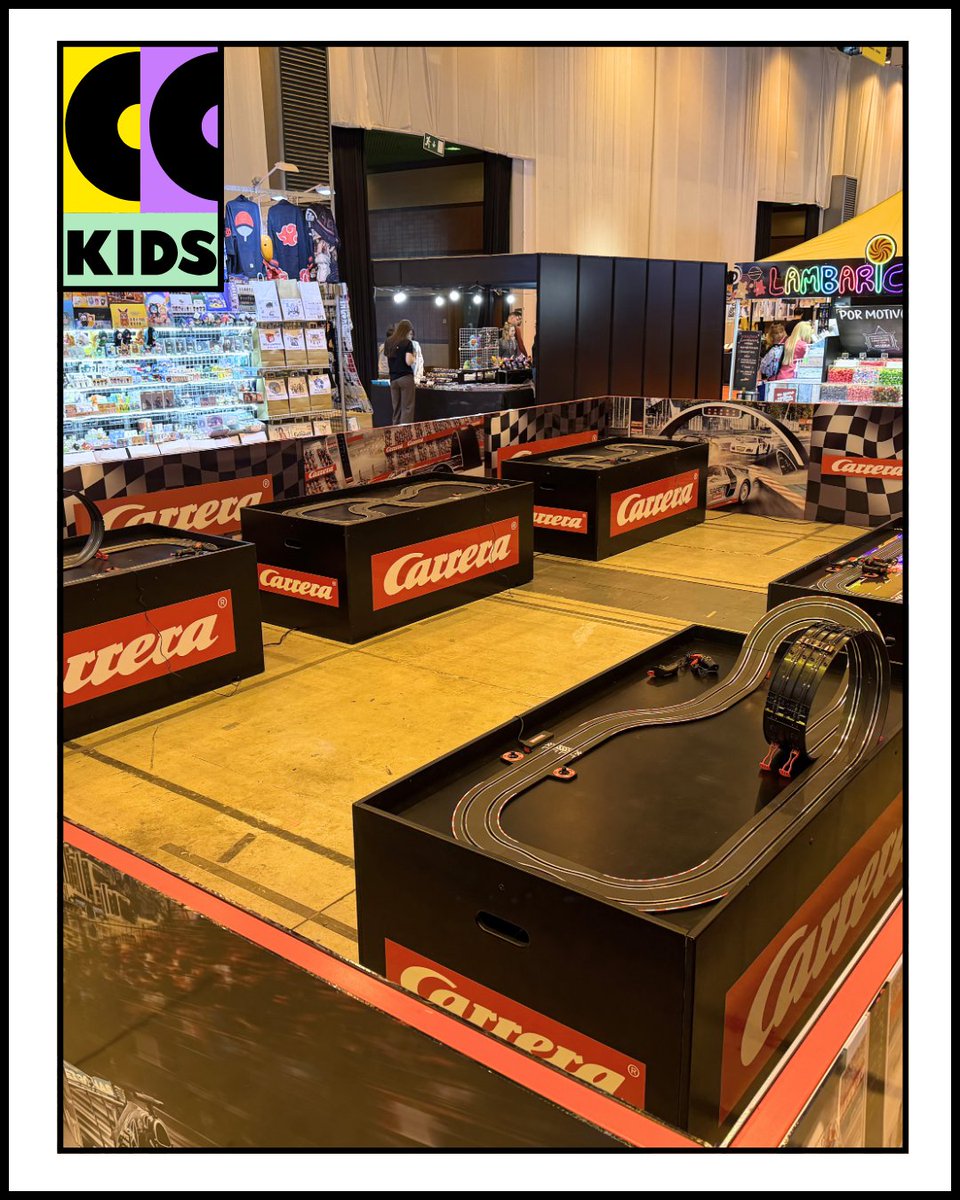 ComicConKids's tweet photo. 🏎️ Quem será o campeão da pista?
Aceita o desafio dos Circuitos de Carros Telecomandados (+4 anos) e mostra a tua habilidade ao volante! 🏁

📅 31 out. e 1 nov.
📍 Multiusos de Guimarães
🎟️ Compra já o teu bilhete em: https://t.co/SHz1dB8ONd

#ComicConKids #Halloween #CCKIDS https://t.co/5hEGDRgLXa