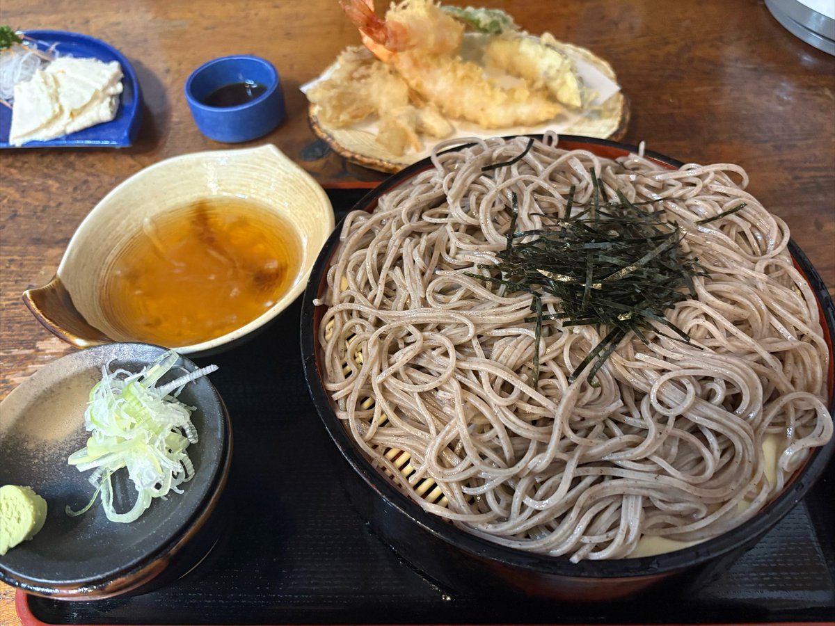 ah_vrc__'s tweet photo. https://t.co/jnEEwQIsdf