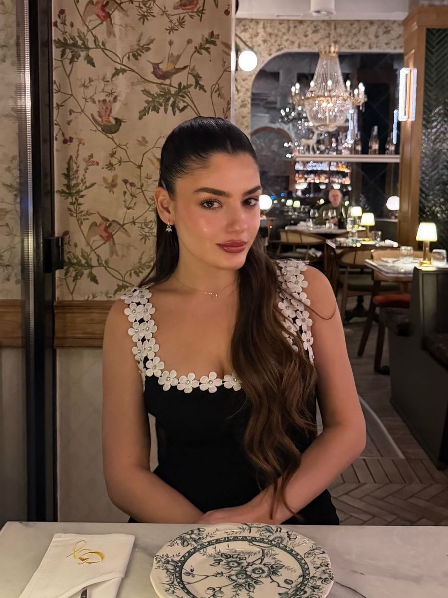 sivantabach's tweet photo. מה פתאום חיה בסרט🥰 https://t.co/65Ntxktjn9