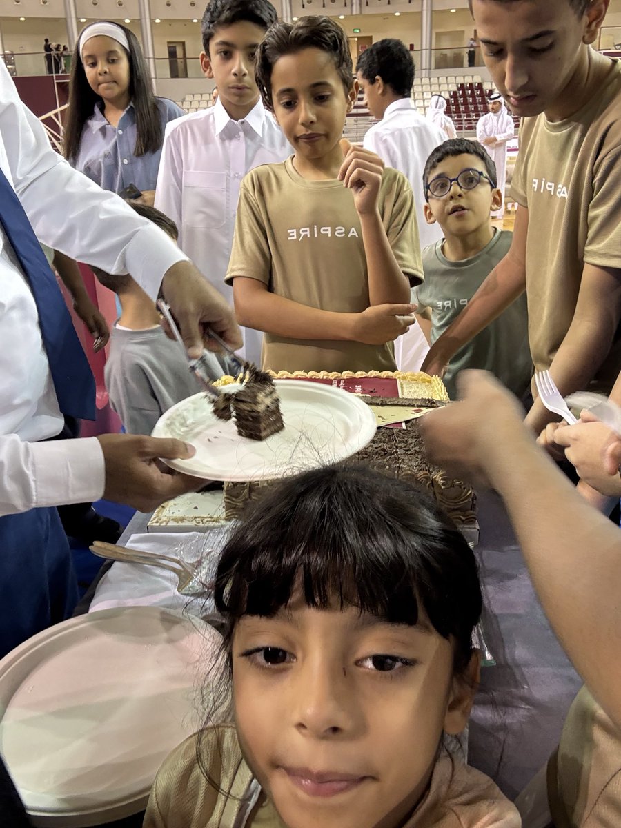 aspirezoneevent's tweet photo. خلصنا المعسكر الصيفي 
Finish Aspire Summer Camp https://t.co/I7wCO90eF8