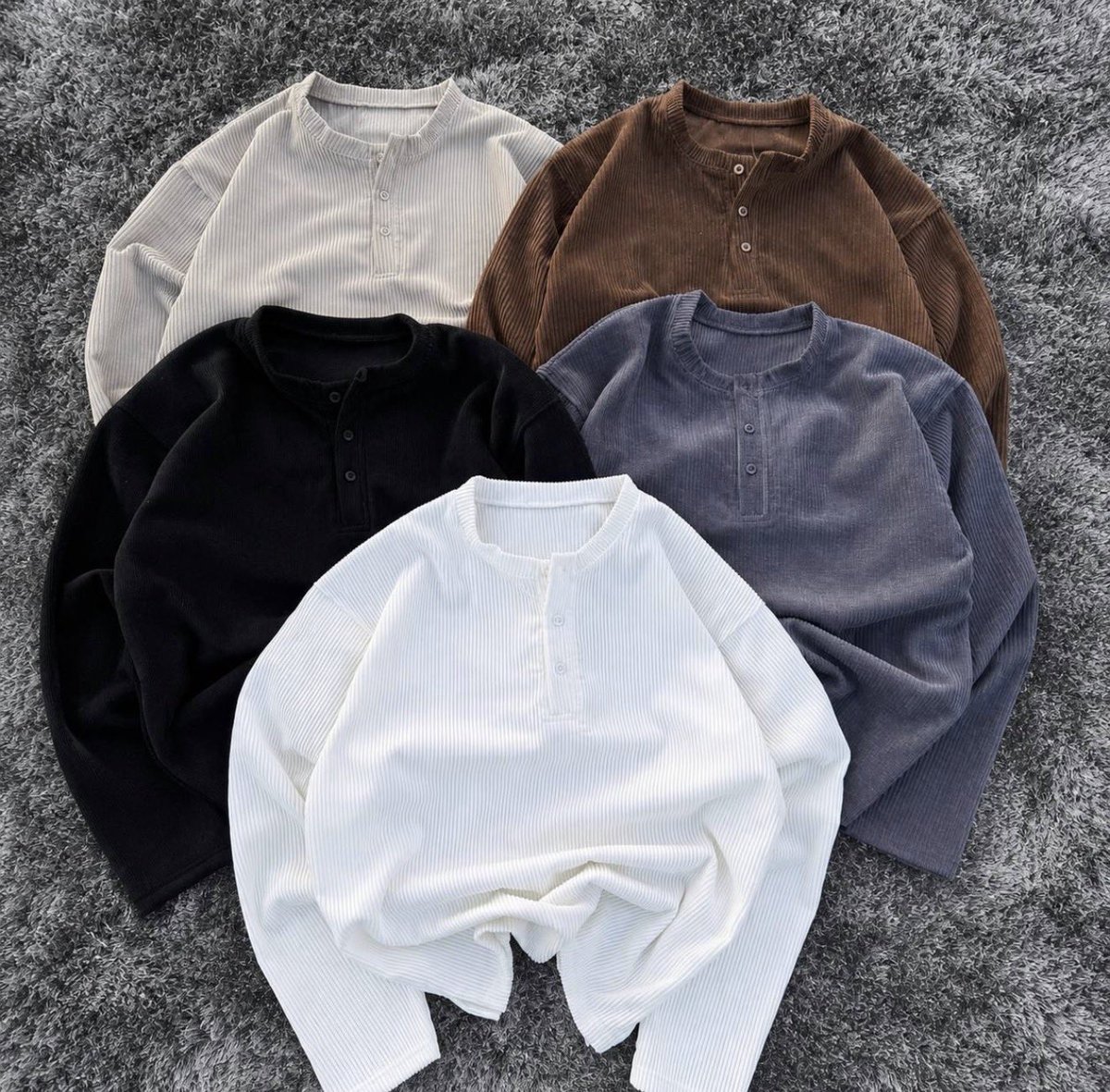 Intellectual_OT's tweet photo. Hensley corduroy top

🏷️ 25k each https://t.co/BAMWctFfNH
