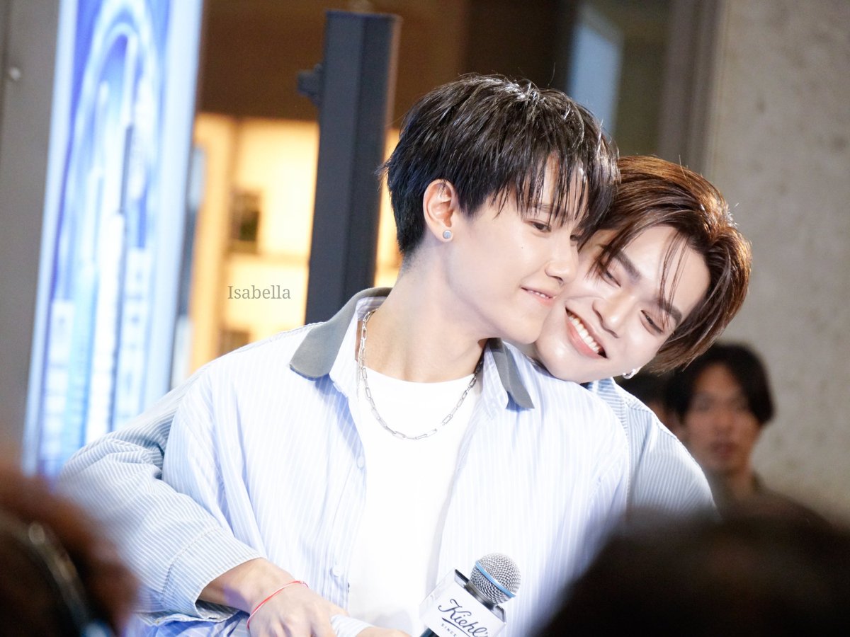 nxxJunniorrs's tweet photo. "ของมาร์ค" มาร์คไม่ได้พูด แค่รูปมันฟ้องเอง https://t.co/SDEod5FJME
