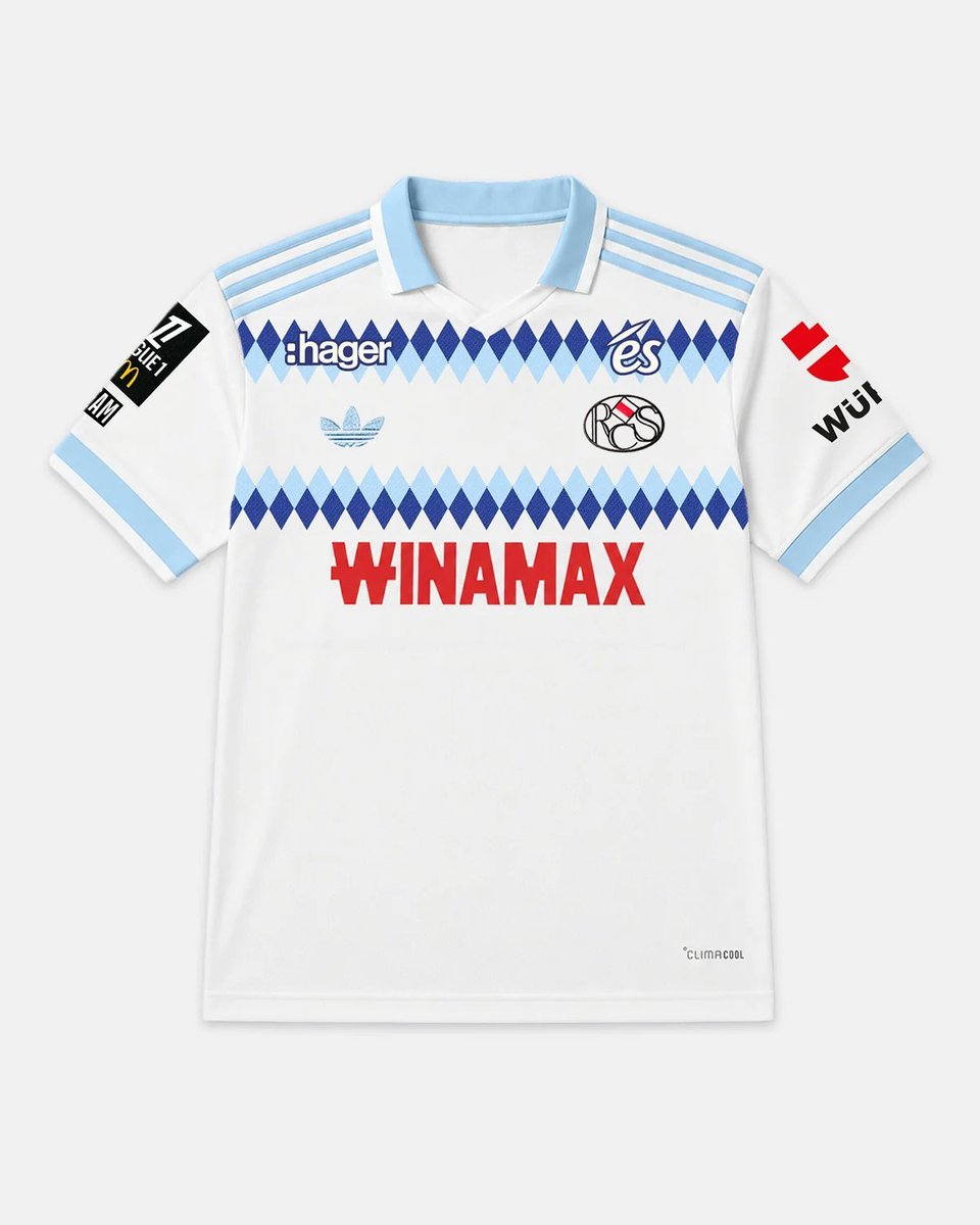 Bluecoxtra's tweet photo. #OFFICIAL: The new Strasbourg away kit has been unveiled. #RCSA #BlueCo https://t.co/KJOMzZ4m2T