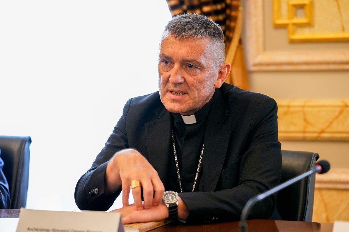 Apa_French's tweet photo. Responsable de l’Église catholique romaine : De nouvelles possibilités se sont ouvertes pour notre coopération avec l’Azerbaïdjan – <span class="red_color">ENTRETIEN</span> https://t.co/Y016RNYmrl https://t.co/MlMywSUWIn