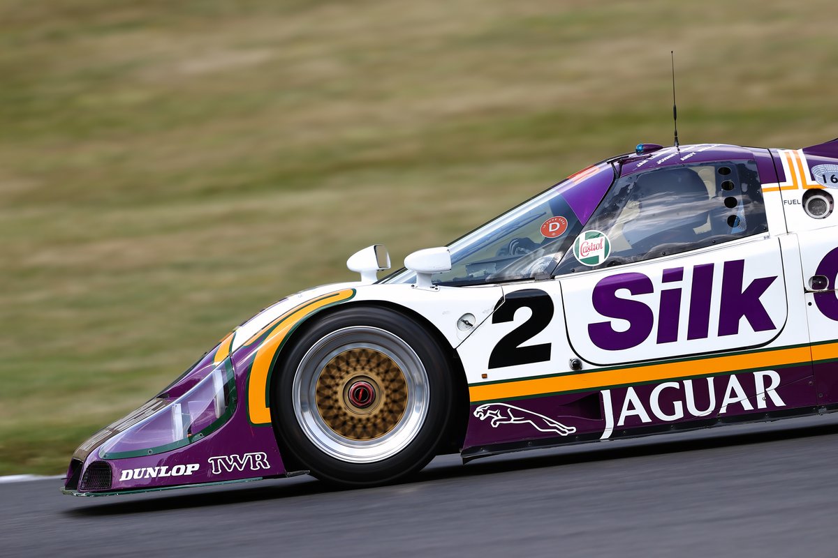 Oulton_Park's tweet photo. 🎟️ Gate prices for Jaguars at Oulton - Cheshire Cats 🎟️

Adults - £27
13-15-year-olds - £17
Seniors - £23 https://t.co/RuhWxAdXCD