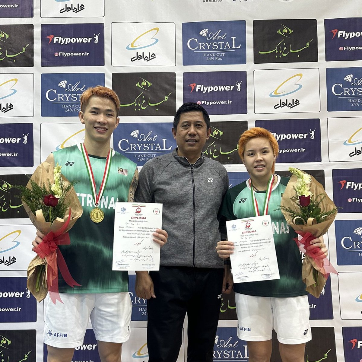 chentohpics's tweet photo. Thank you for everything, Coach Nova ❤️ https://t.co/wGPwOvp4Cc