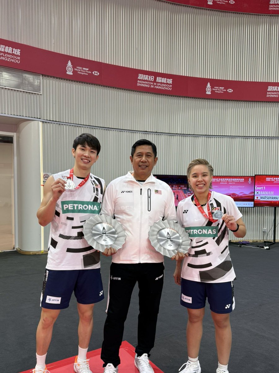 chentohpics's tweet photo. Thank you for everything, Coach Nova ❤️ https://t.co/wGPwOvp4Cc