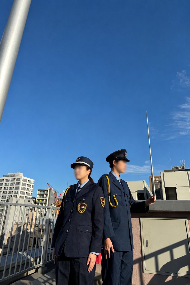 jea_mise's tweet photo. 【いろんな制服　警備編】
アクセスの制服はひとつではありません。警備業務には、警備の制服。背筋が凛となります。https://t.co/ct6VQSAN4O  #警備  #警備スタッフ #採用   #警備員  #総合ビルメンテナンス　＃転職活動 https://t.co/yIQCbs0yss