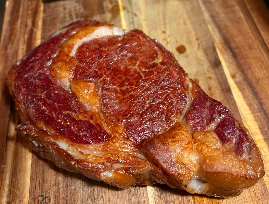 SamaHoole's tweet photo. Red meat has been charged with twelve separate crimes in seventy years, and the prosecution has quietly dropped nearly every one.

"Saturated fat clogs your arteries."
Sydney and Minnesota sat in a garage for decades. Opened up, the men on vegetable oil had died on schedule.

"Dietary cholesterol raises your cholesterol."
Dropped from the American guidelines in 2015. No card, no flowers.

"Bacon is full of nitrites."
So is spinach, about 130 times over. The case was quietly walked to a different aisle.

"Charring meat causes cancer."
At the rodent dose you would need to eat a small herd, daily, for life.

"Haem iron is a carcinogen."
Measured in men who were also on forty a day. Bold of them to blame the beef.

"Purines cause gout."
Beans, lentils, spinach and mushrooms are stuffed with purines and somehow got off without charge.

"Red meat raises TMAO."
Fish raises it more. Funny how that one never made the press release.

"Meat drives IGF-1."
Milk drives it harder. The dairy aisle sleeps soundly.

"Neu5Gc causes inflammation."
In mice. Genuinely, that is the whole case.

"Beef takes 15,000 litres of water per kilo."
Rain. On grass. Someone put weather on an invoice.

"Cattle methane is cooking the planet."
Twelve years in the atmosphere, in a cycle that has run through ruminants for ten thousand years. Held to a standard no aeroplane has ever met.

"Livestock eat food that could feed people."
Eighty-six per cent of it is straw, husk and hedge. Help yourself.

Twelve charges. Not one has survived contact with the evidence.

Every time one collapses the next arrives fully formed, with a press release and a graph.

In January 2026 the Americans put full fat dairy back in and softened the saturated fat line. The apology was a footnote nobody read.

A working science drops the hypothesis and moves on. This one drops the hypothesis and keeps the defendant.