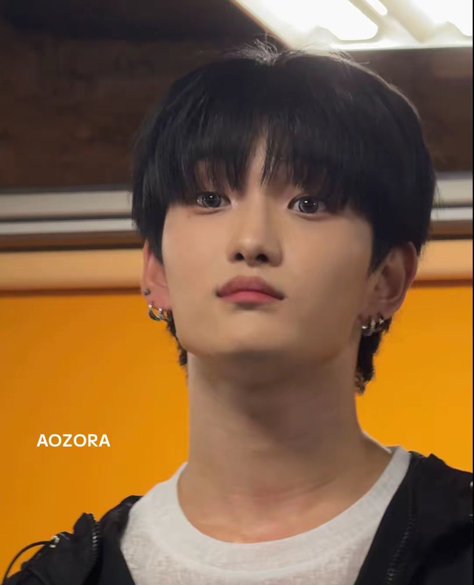 aozora666666's tweet photo. #ジュニョク🐈‍⬛❤️
#WEZAG❤️💚💙🤍🧡
④儚げな🐈‍⬛ https://t.co/DTunsEqaA1