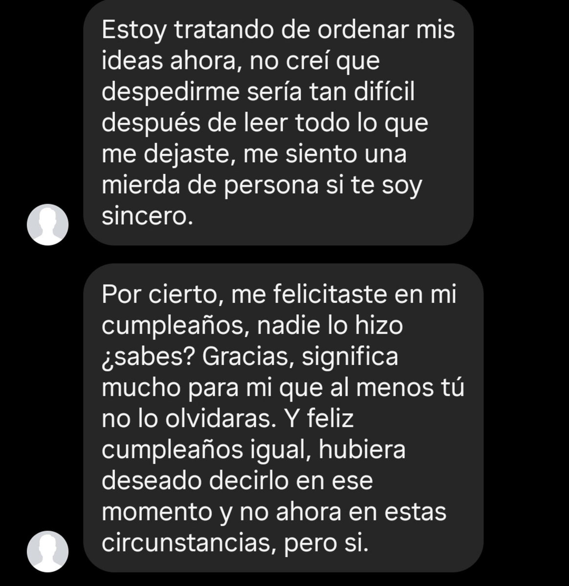 Z1ckdeus's tweet photo. Se fue de fake y por desgracia nunca me dijo "hoy es mi último día" lo sabía, sabía que nuestros días estaban contados después de 1 año juntos, pero luego de que se fuera sin decir nada, mi corazón no pudo seguir, entonces le escribí 1 AÑO, mensaje, tras mensaje, hasta que vino: https://t.co/Jv24f8Mr4K