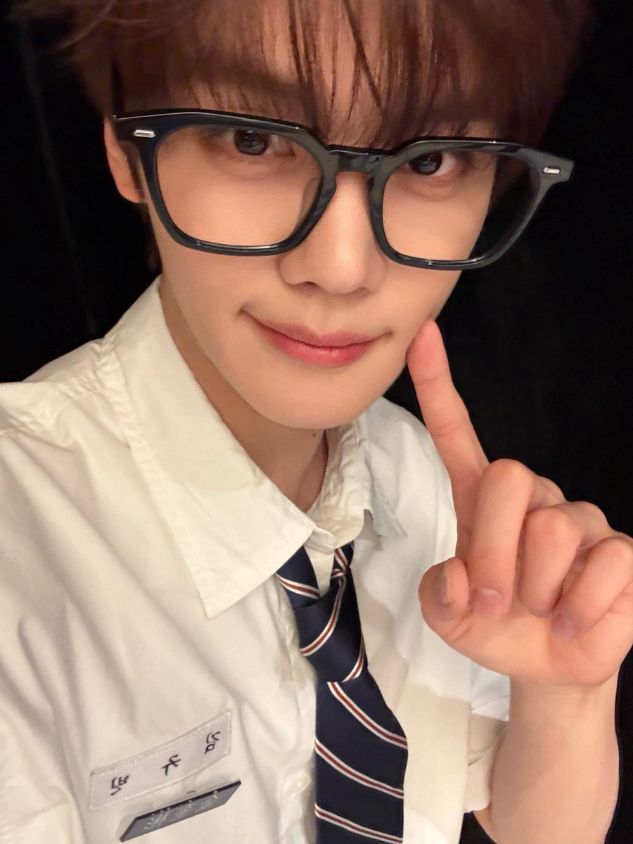 gyu22vin's tweet photo. 요즘 따라 커염력 830 https://t.co/LavDmtz4zW