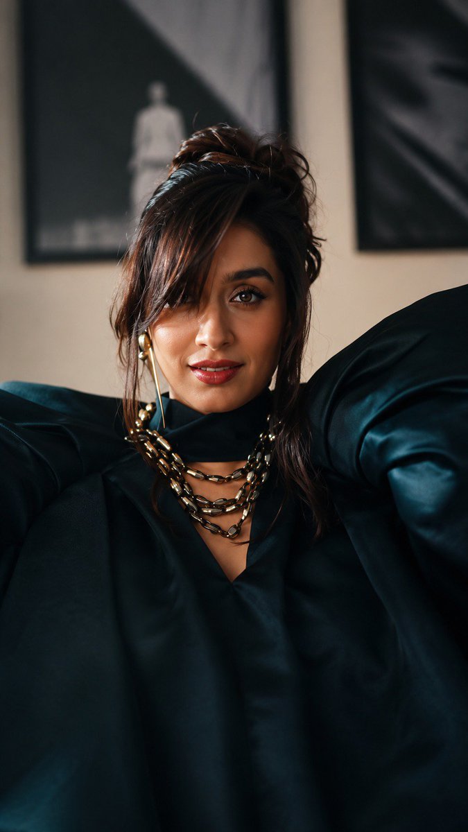 NaturallySree's tweet photo. #ShraddhaKapoor https://t.co/BJibAR2mS2
