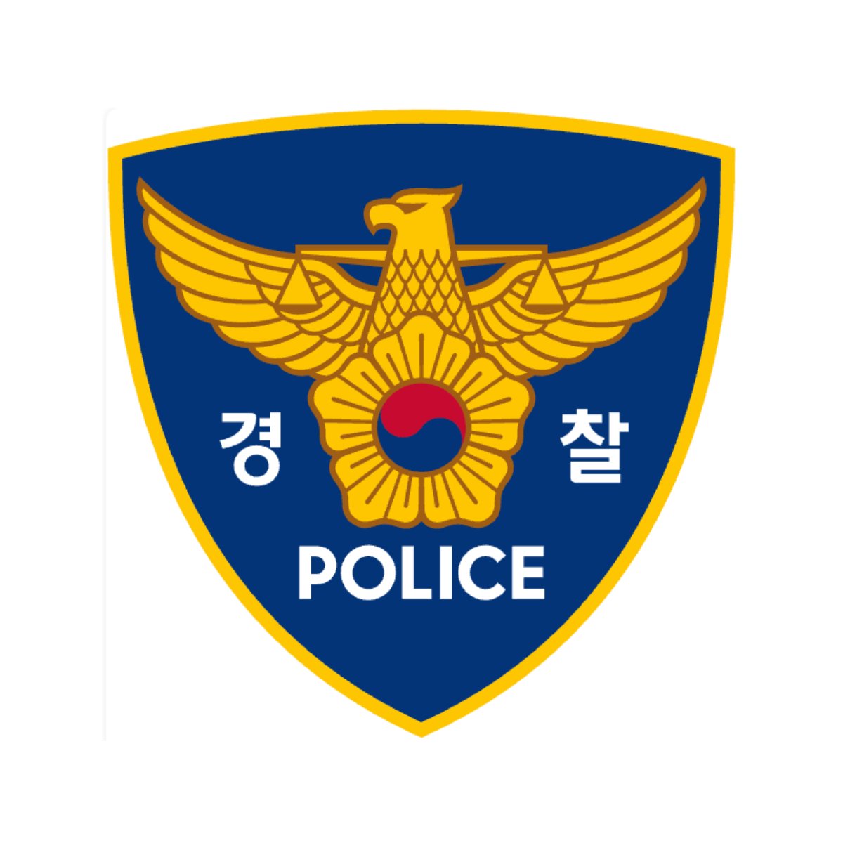 TheBlockCo's tweet photo. Seoul police arrested three people over a fraudulent XRP staking platform that took about 3.4 million XRP from 71 victims, with roughly 27.3 billion won ($19 million) reaching the operators' wallets.

The site impersonated the Flare Network and FXRP projects, timed to their launch, and a fourth suspect is overseas under an Interpol red notice, police said.
