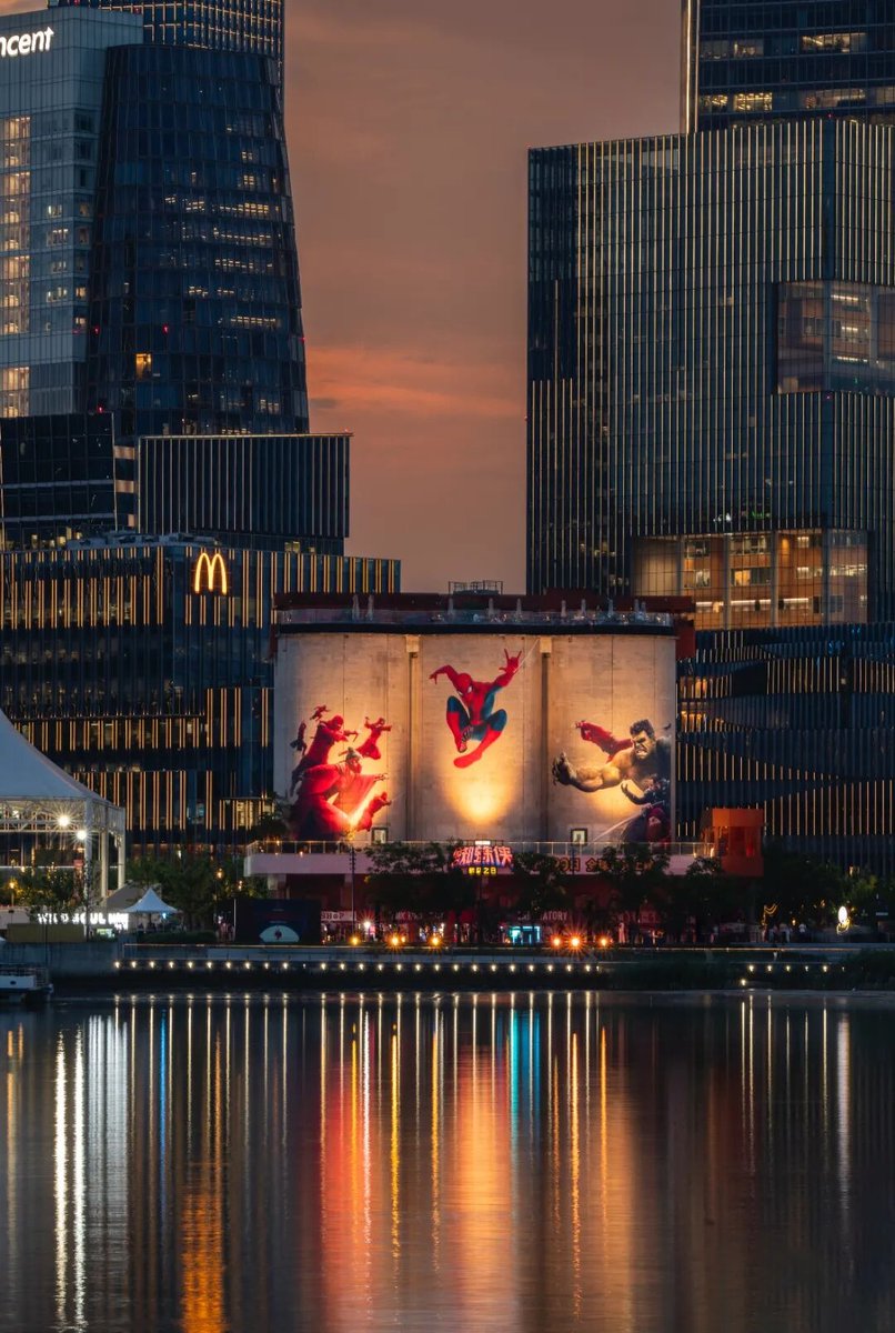 XuhuiShanghai's tweet photo. Spider-Man has swung into Shanghai’s West Bund. From July 17 to Aug 16, Gate M West Bund Dream Center hosts a limited-time pop-up with six themed spaces, puzzle-hunt tasks and 200+ licensed products. Superhero energy, right by the river. https://t.co/TUWaa0xNNw