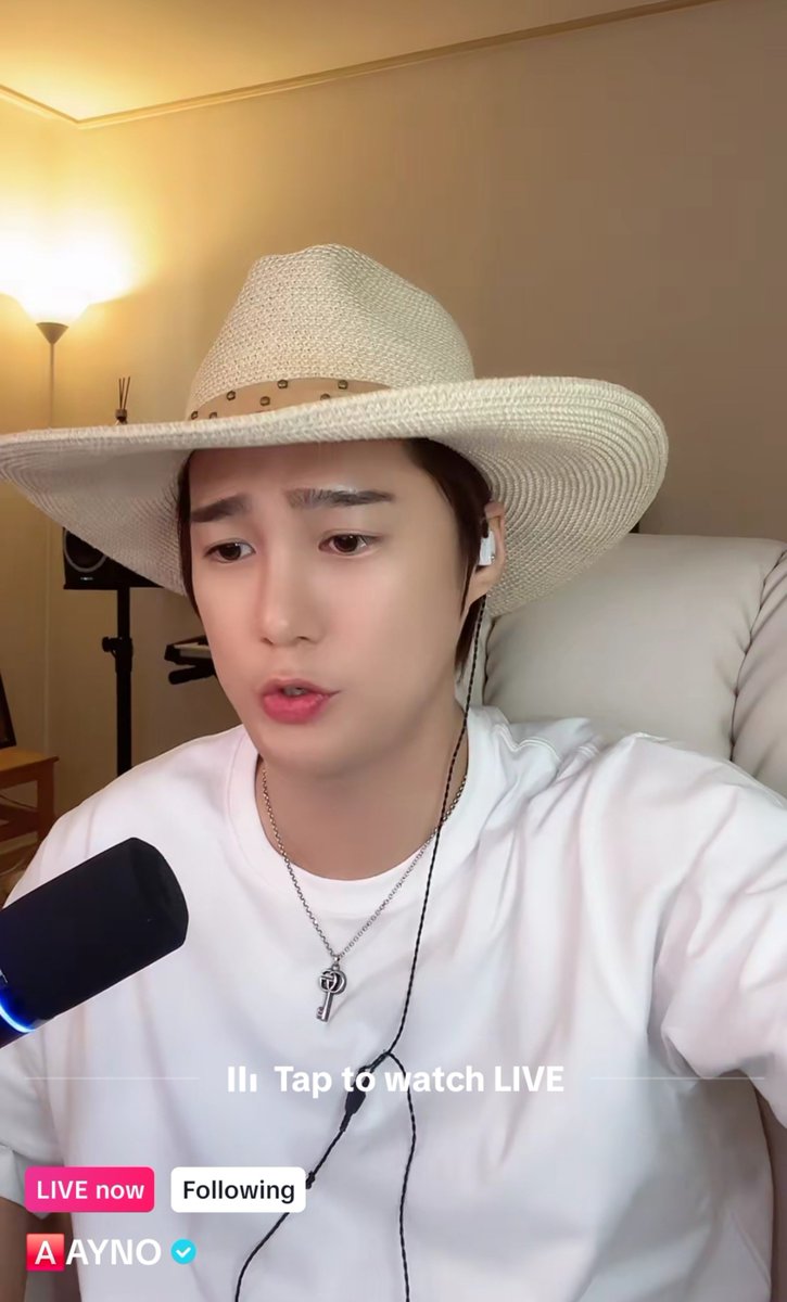 i_yoonwoo's tweet photo. Ayno is live on tiktok right now https://t.co/VLCcbEGyML