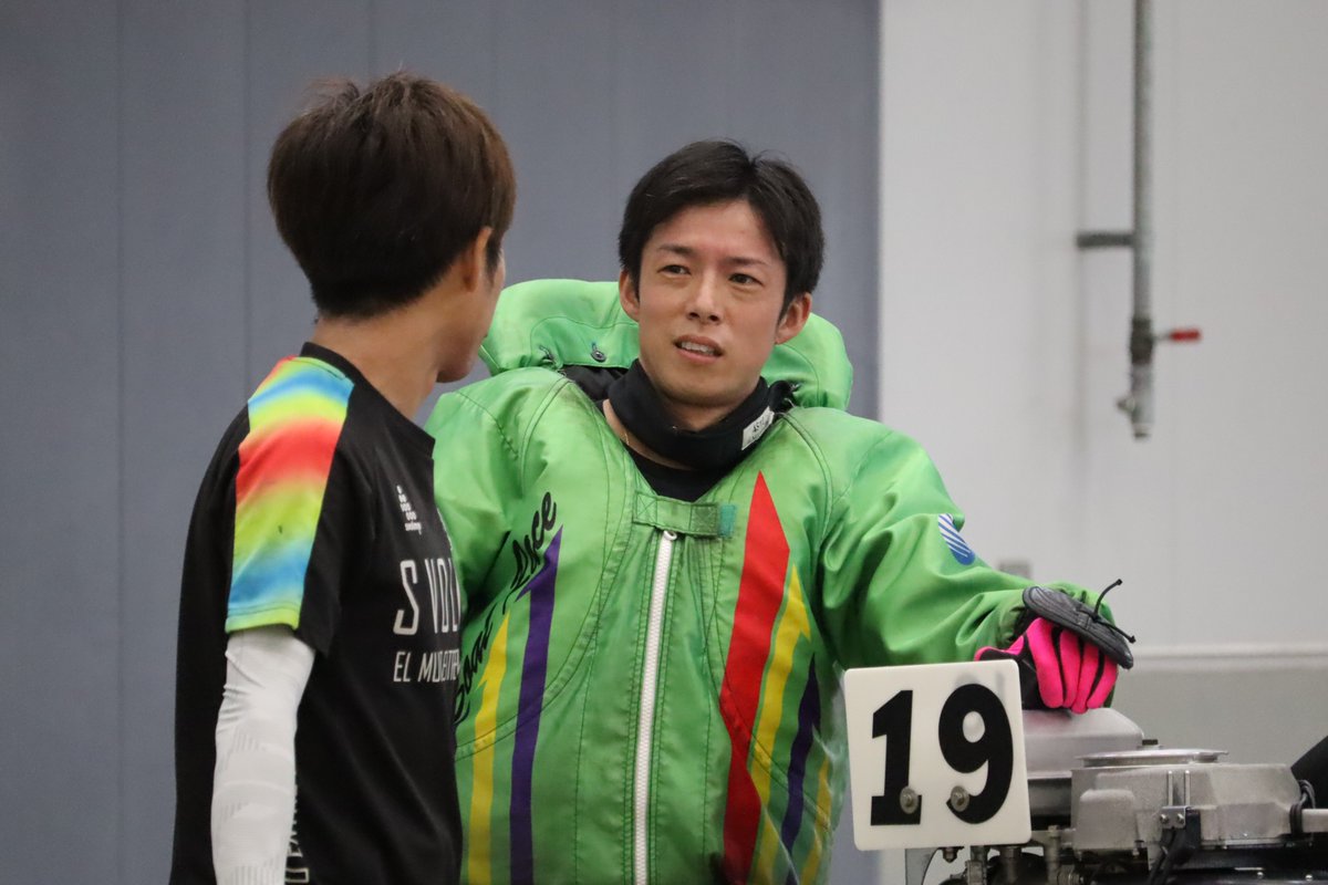 omuraboat's tweet photo. ✦・━━━━━━━━━━━━━━ ・✦
にっぽん未来プロジェクト競走in大村 1
　　　　　（7/28 ～ 31）
✦・━━━━━━━━━━━━━━ ・✦⁡⁡

4日間の短期決戦で開催中‼
本日 #準優勝戦日 となりました😆🌈
明日の優勝戦へ進むのは誰なのか、、、
ぜひ！ご注目ください👀

📸ピットの様子です✨
#西丸侑太朗 #深川麻奈美
#濱野斗馬 #西野雄貴

#ボートレース大村 #ボートレース 
#にっぽん未来プロジェクト競走