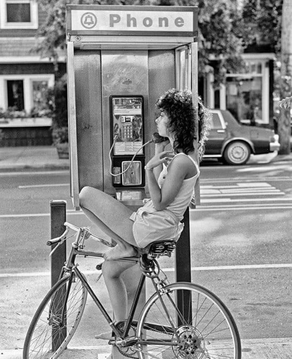 eyeonaxis's tweet photo. The energy of the 1980s, New York, by Ron Terner https://t.co/SIfeWbSyOz
