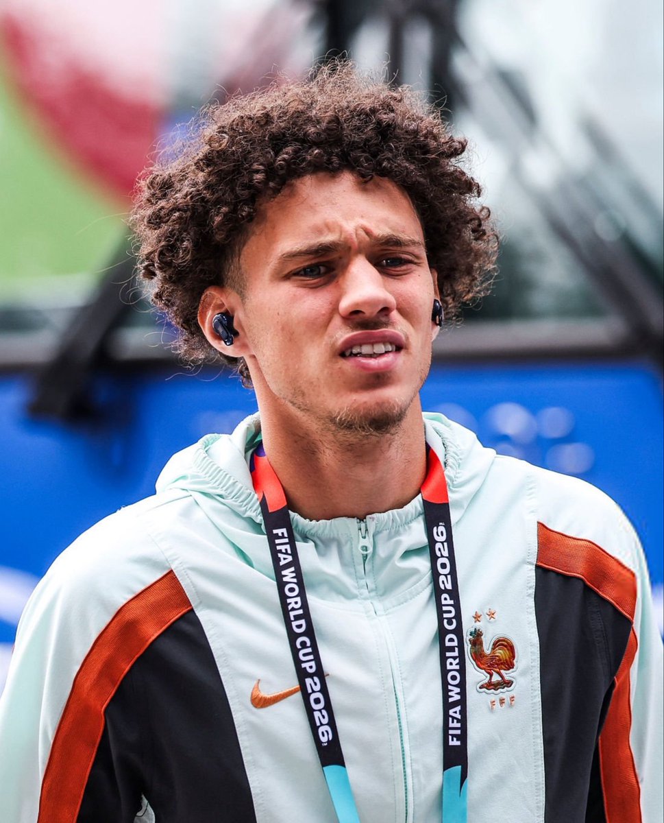 ActuFoot_'s tweet photo. 🚨🚨 MAGHNES AKLIOUCHE 🇫🇷 DEVRAIT SIGNER AU PSG DANS LES PROCHAINS JOURS POUR PLUS DE 50 M€ !!! 💰❤️💙

Convaincu par le profil du joueur, Luis Enrique 🇪🇸 a rapidement donné son feu vert. ✅

🗞️ @le_Parisien https://t.co/Rs8uqakwTr