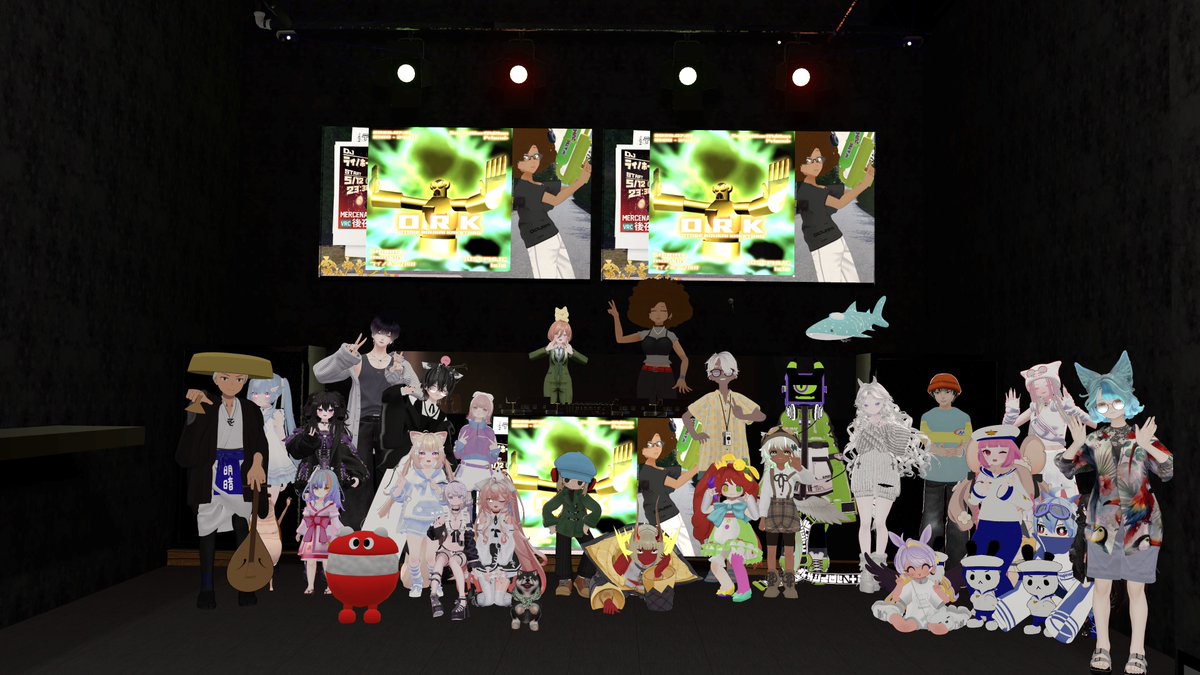tasya_vrc_'s tweet photo. ポップンオンリーDJイベント？！そしてMIHARUさん？！これは行くしかない！ってことで二人でおじゃましてました！
本当にセトリが神すぎるしポップン愛が伝わってきて…最高すぎる…🙏✨
キャラの改変もみなさん素敵でしたー！
また叩きたくなった💥
#Pモーション https://t.co/7CgmDFqimw
