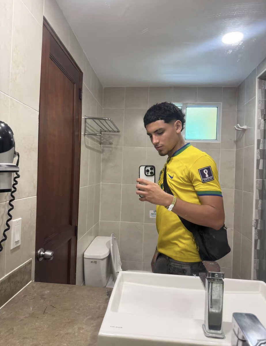 507sanpamela's tweet photo. Un antes y un después😏😋⚠️🔥😍🇻🇪🇵🇦 https://t.co/Kkc2oRGunI