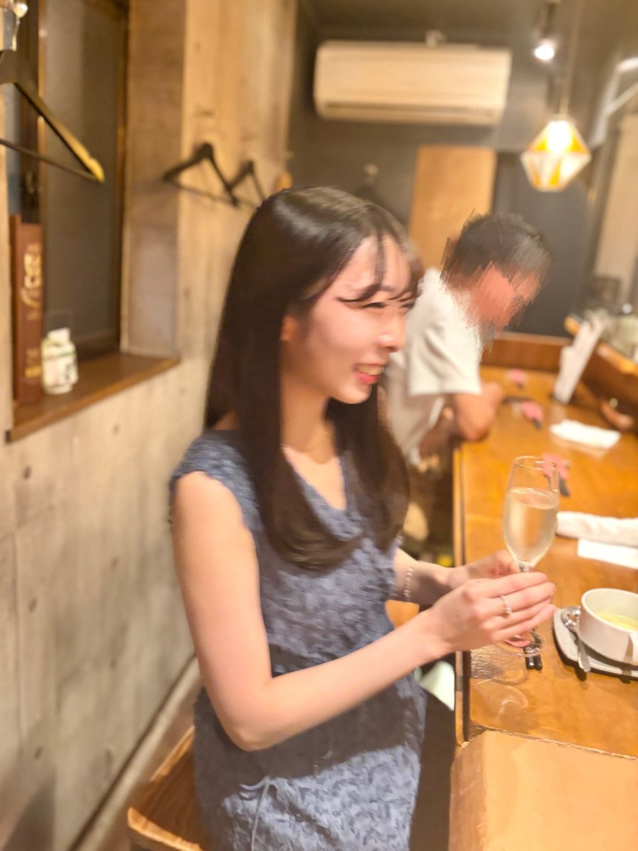riko_matsuguchi's tweet photo. 昨夜は久々にMiss SAKEの同期たちと集合。ジビエと日本酒、初めての組み合わせだったけどとても良い🍶

それぞれ違う分野で色々な道を切り拓いていて、心から尊敬できる最高な仲間たちです💖いつか日本酒イベントやりたいね〜 https://t.co/1YnnGBPGII