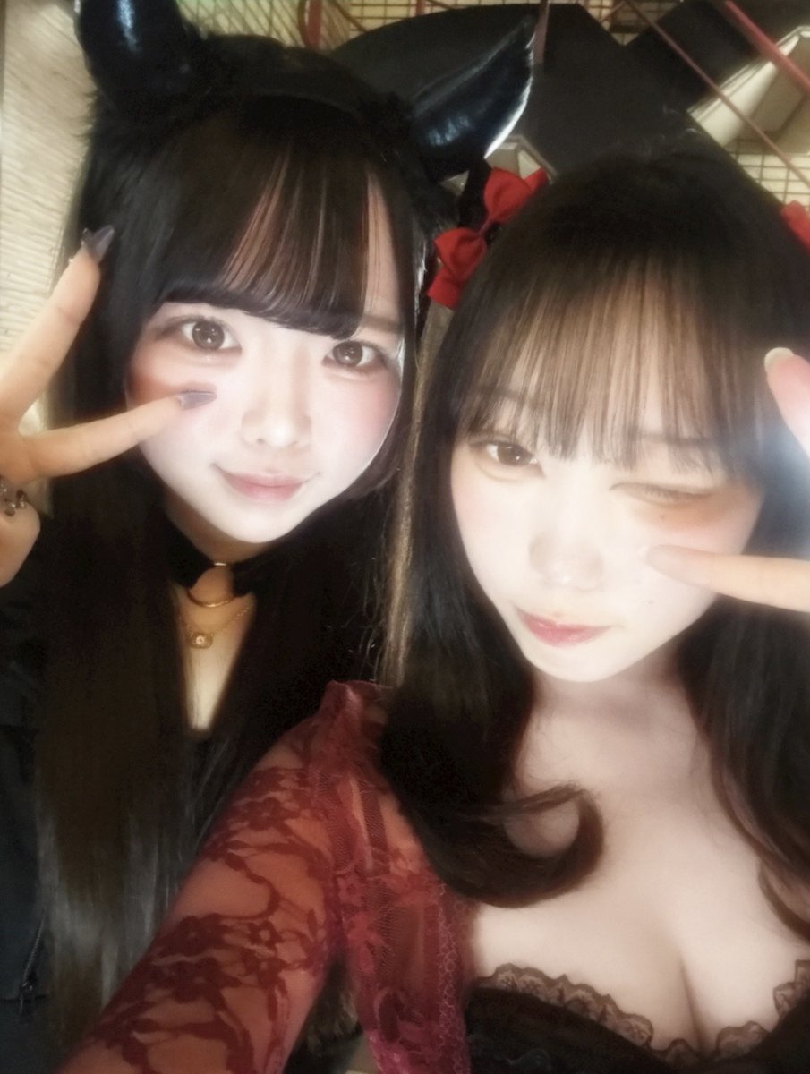 omiya_clover's tweet photo. 【 8/6(木)出勤情報】19:00 - LAST
💚みやび@clover_MIYABI
💚ちなつ
大宮コンカフェCLOVERはオープニングスタッフを募集しています🥂
DMからのご応募お待ちしています
#コンカフェ #大宮 #バイト募集中 #バイト https://t.co/sHPEQFSKHv