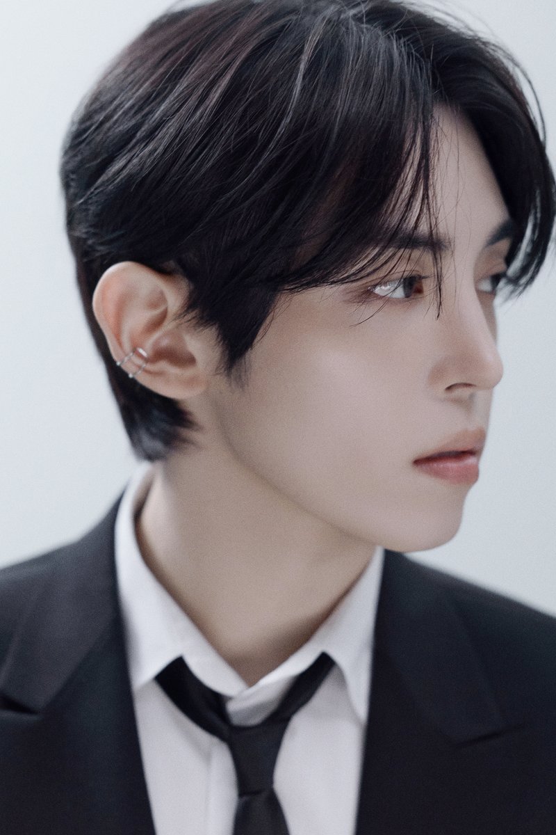 NOWZ·나우즈 tweet media