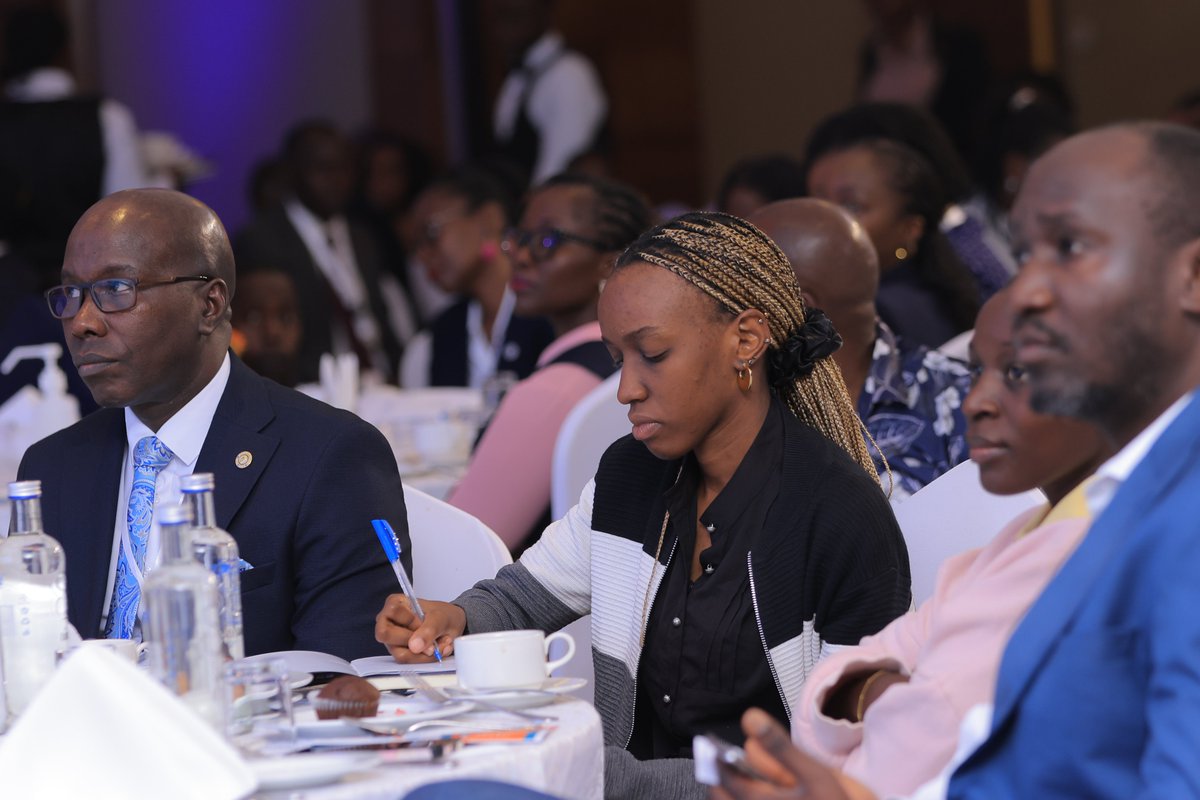 cxauganda's tweet photo. LIVE NOW ⏰

@PatrickAyota , MD @nssfug  on stage at the CX Association CEO Breakfast.
Topic: "The Future Belongs To Customer-Obsessed Leaders: Lessons from Leaders Doing It"

Tune In: https://t.co/0JVcsyBsH2

#CXAUganda #CXCEOBreakfast https://t.co/cmGDTp5RwX