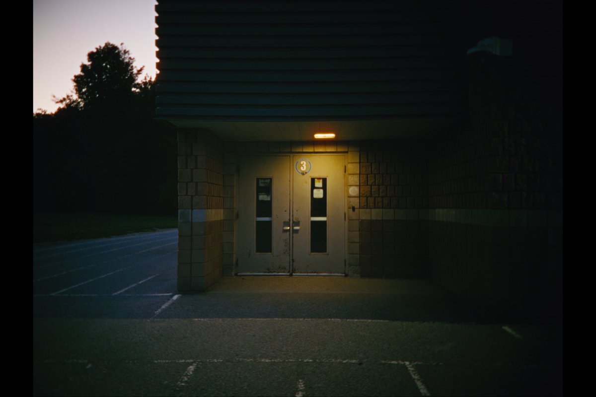 Thecinemacave's tweet photo. iPhonemaxxing about to enter a liminal space https://t.co/UGKwjxaOL6