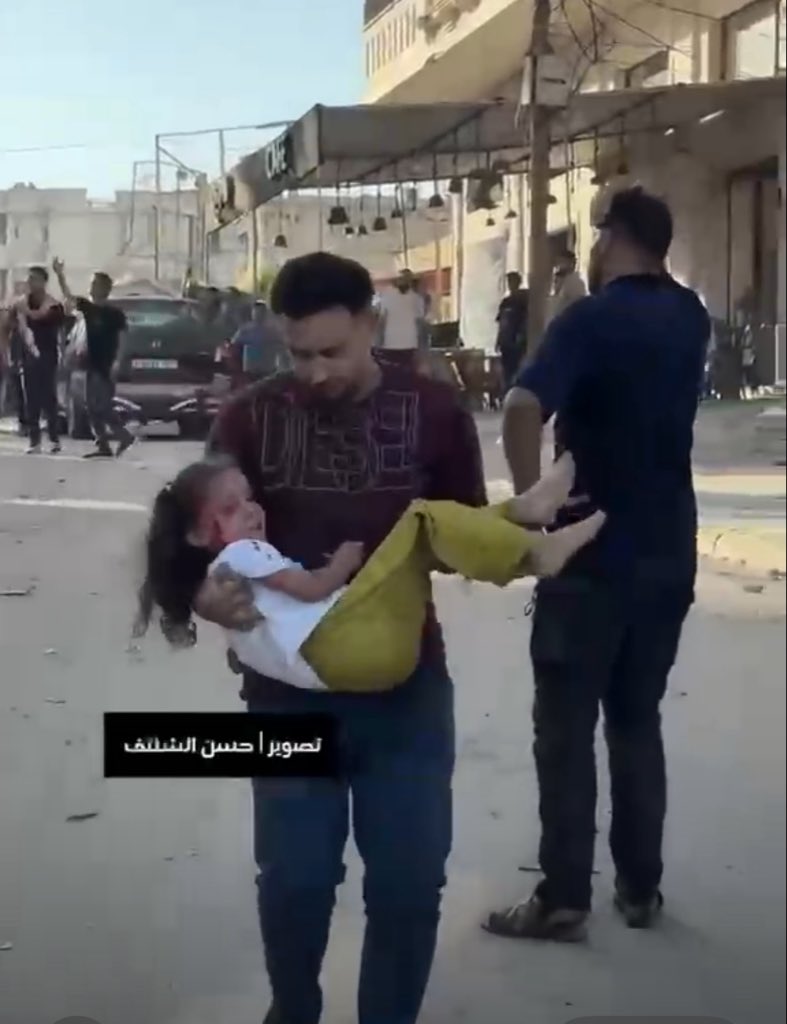 AbujomaaGaza's tweet photo. 💥Israeli occupation strikes have killed four people including three children and wounded 20 others in Gaza since the morning.. https://t.co/uSMqoQg53u