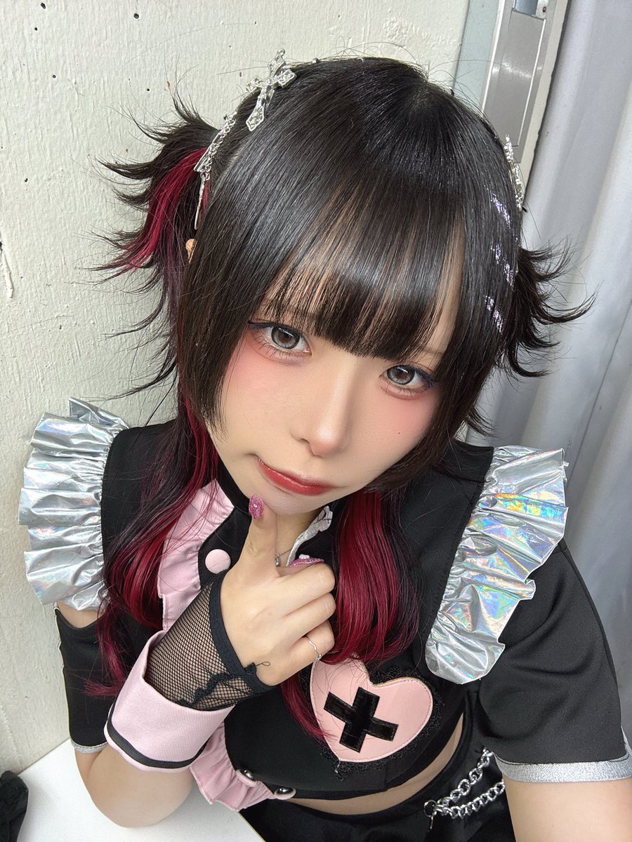 gandemi_kurumi's tweet photo. この衣装もあと少し…💉❤️‍🩹 https://t.co/iVJ8ULkhdM