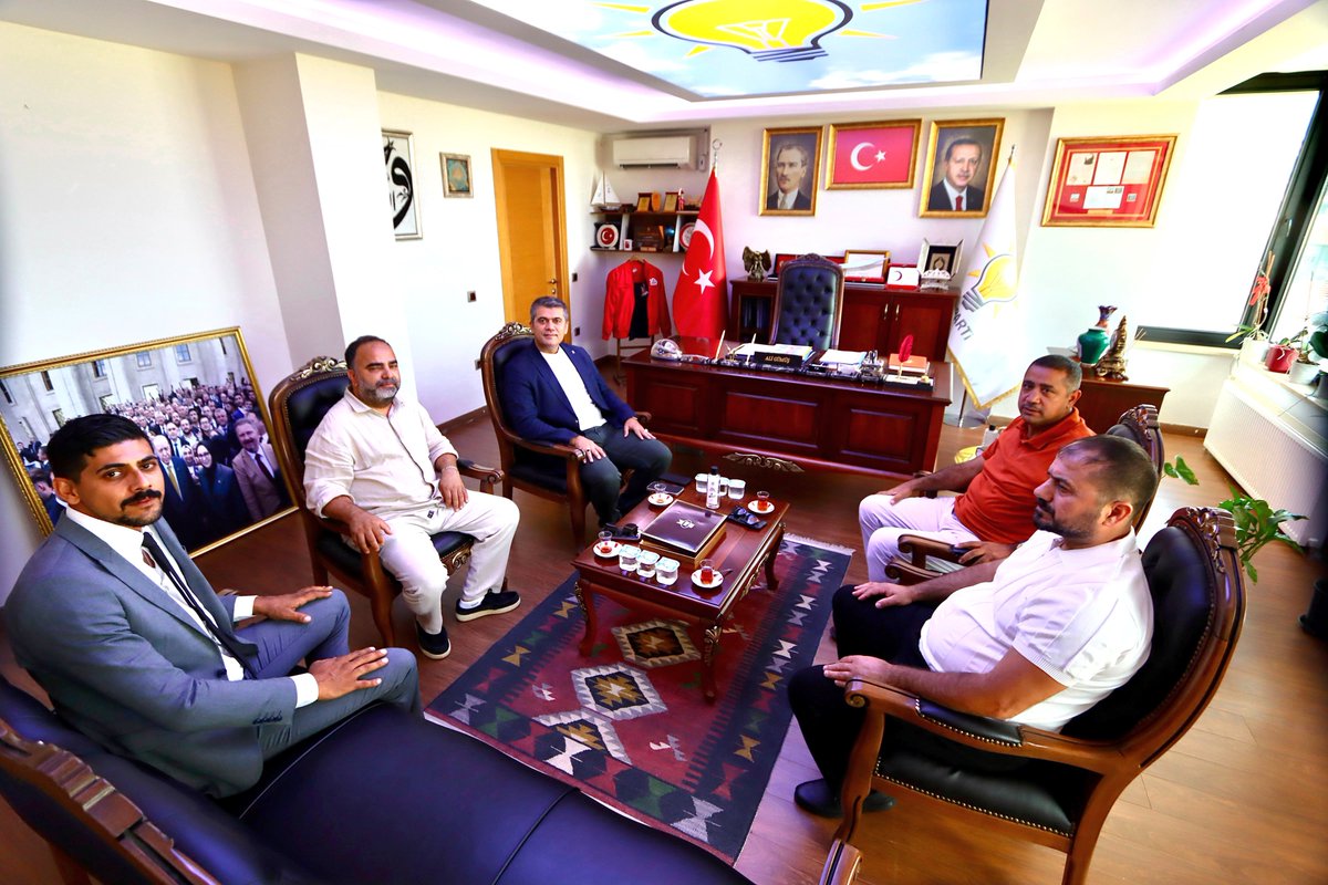fahrettinsavc's tweet photo. 📌 Tekirdağ 
İl başkanımış sn Ali Gümüş beyi 
Tekirdağ Ümit satılmış 
Kırklareli vahdet Halaç 
Edirne Sezer başkanlarımız ile birlikte ziyaret ettik.

Gündeme dair konulurın ele alındığı 
Milletimizin menfatine ortak akılda buluşulduğu kıymetli ziyaret oldu 

Ali Başkanımıza misafirperverliklerinden ilgi alaka ve kıymet bilir davranışlarından dolayı teşekkür ederiz.