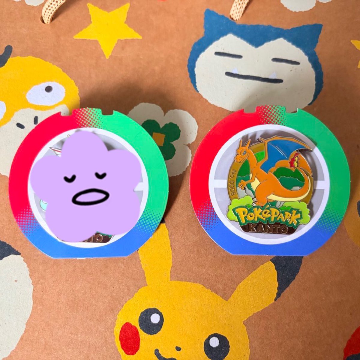 merrrry_nn's tweet photo. 【交換】

ポケパーク ポケモン  ピンバッジ  ピンズ 

(譲)リザードン
(求)ピカチュウ

郵送交換希望です。お気軽にお声掛けください！ https://t.co/glUbTAMUWt