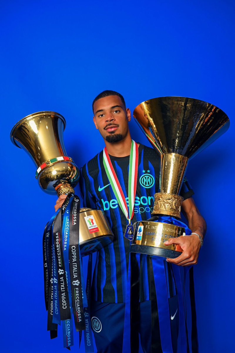 _BeFootball's tweet photo. 🚨 GROSSE RÉUSSITE DE LA GÉNÉRATION 2002/2003 DU STADE RENNAIS 💎 ! 😳❤️🖤

🇫🇷 Camavinga (2002, Real Madrid)
🇨🇮 Guela Doué (2002, Strasbourg)
🇫🇷 Rütter (2002, Brighton)
🇫🇷 Abline (2003, Monaco)
🇫🇷 Andy Diouf (2003, Inter Milan)
🇫🇷 Arthur Atta (2003, Fiorentina) 

Et on parle pas des 2005 avec Désiré Doué, Jérémy Jacquet, Mathys Tel et Jeanuël Belocian…