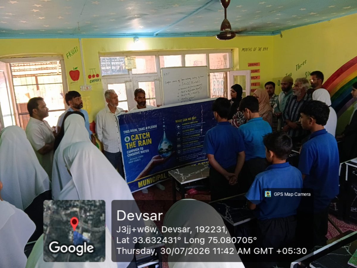 mcdevsar's tweet photo. 📚 Spreading the Message: "Catch the Rain, Where It Falls, When It Falls" at Middle School Devsar# catch the rain@ deputy commissioner kulgam@director urban local bodies kashmir https://t.co/uEeO4Dimt1