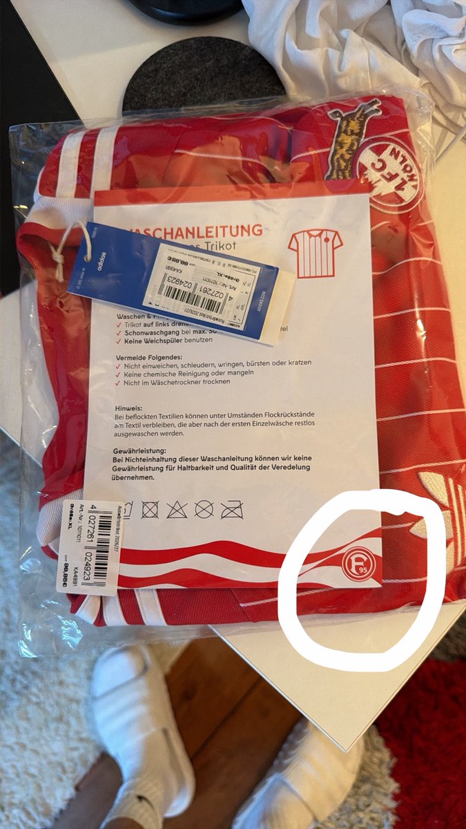 raphael_130102's tweet photo. @fckoeln ist das euer Ernst????? Was soll das https://t.co/kczV6L44Dl