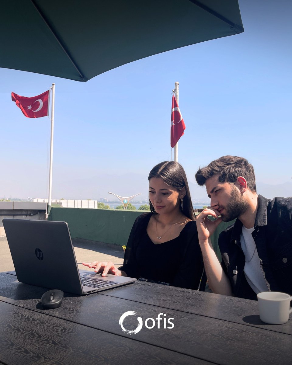 oofiscomtr's tweet photo. İster kahveni alıp mola ver, ister bilgisayarınla terasta çalış.💻☕️

#OOfis'te bir yanda deniz, diğer yanda tarihi Saat Kulesi manzarası! Terasımızı deneyimlemek için kahveye bekliyoruz.👋

📞0850 309 75 01
🌐https://t.co/1Kaa9l5M8k

#HazırOfis #SanalOfis #ToplantıOdası https://t.co/zZscx9VGB0