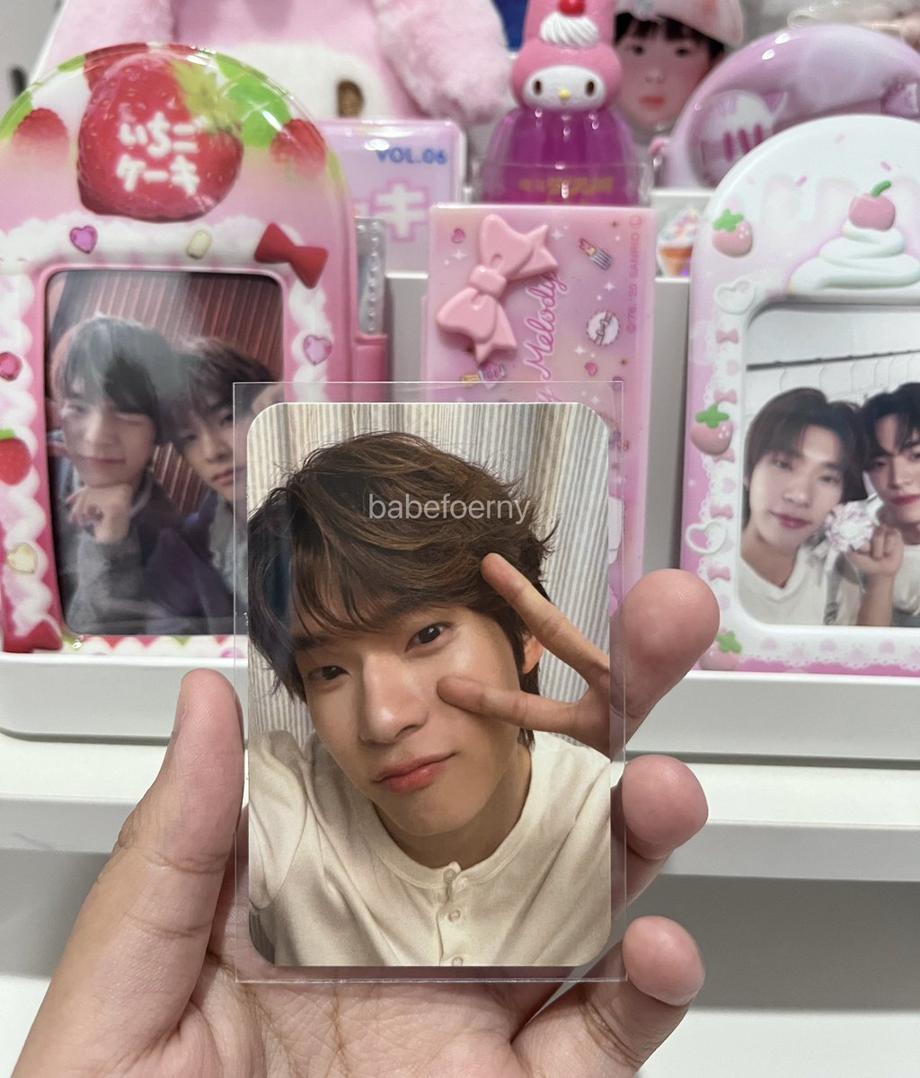 babefoerny's tweet photo. ปล่อย ตี๋สองนิ้ว skin editor ราคาใน dm 
หรือ หาแลกตี๋บางแสนคับ
#ตลาดนัดตี๋ตี๋ป๋อ #ตลาดนัดdmd https://t.co/sg0ntg60v5