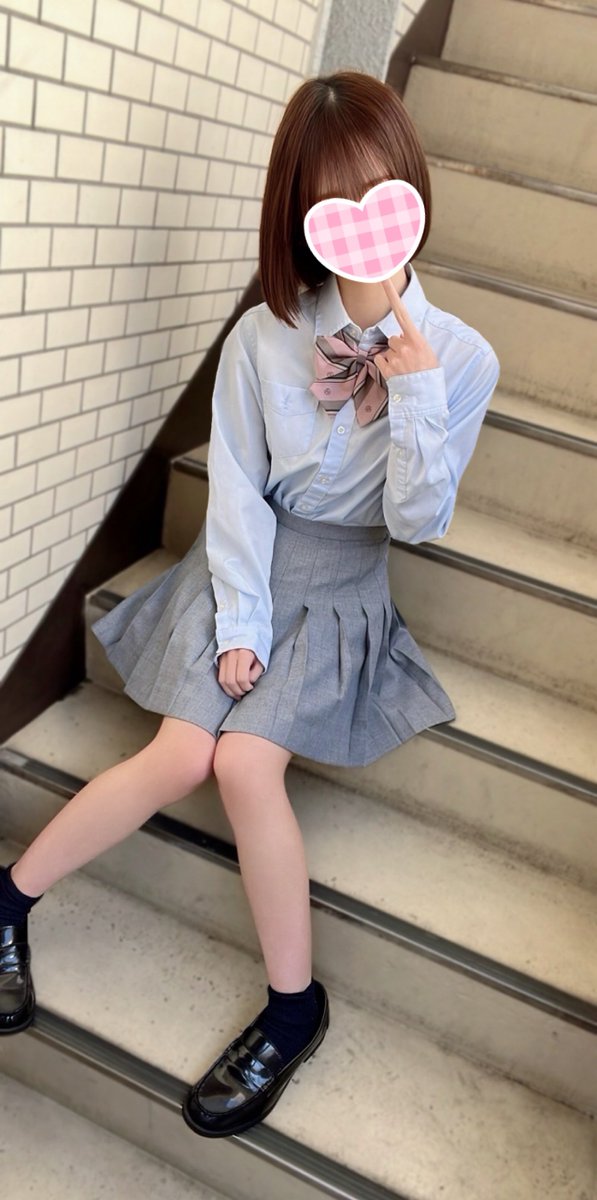 CamClo_IKB_'s tweet photo. 身長150㎝のキュンKAWAルック。
放っておけない尊い愛らしさ！

《うかちゃん》

絶対的に推せるルックス！
ウブさ爆発の激カワFACEと華奢な体に目は釘づけ。
緊張の様子が初々しく、真心溢れて魅せる笑顔はハートにCritical。
即恋必須のお時間へ直行どぞ！
何卒お優しくお願いいたします。 https://t.co/SobYIzGxbm