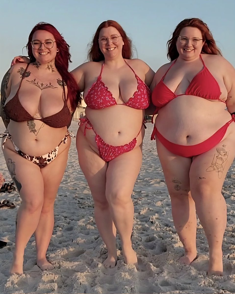 sabrinainkworld's tweet photo. Are chubby girl still looking attractive 😍 
#BeachVibes #BodyConfidence #SelfLove #BeachLife #CurvyStyle #SummerVibes #Confidence #GirlsTrip #BikiniStyle #GoodVibes #SunsetMoments #USA #Canada #ExplorePage #ViralPost https://t.co/FExJKmSby6