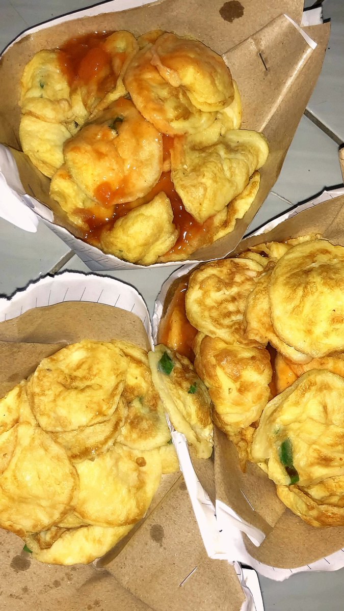 sikucingkuma's tweet photo. ADA YANG SAMA GA SIH WAKTU SD SUKA BELI INI? KANGEN BANGETT SAMA JAJANAN INI 😭😭 KENAPA SEKARANG SUSAH CARINYA 😭😭 https://t.co/DfzEupaItt