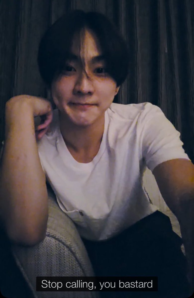 unleashwon's tweet photo. only jungwon could smile after calling someone a bastard https://t.co/Hh7lK9vmtS